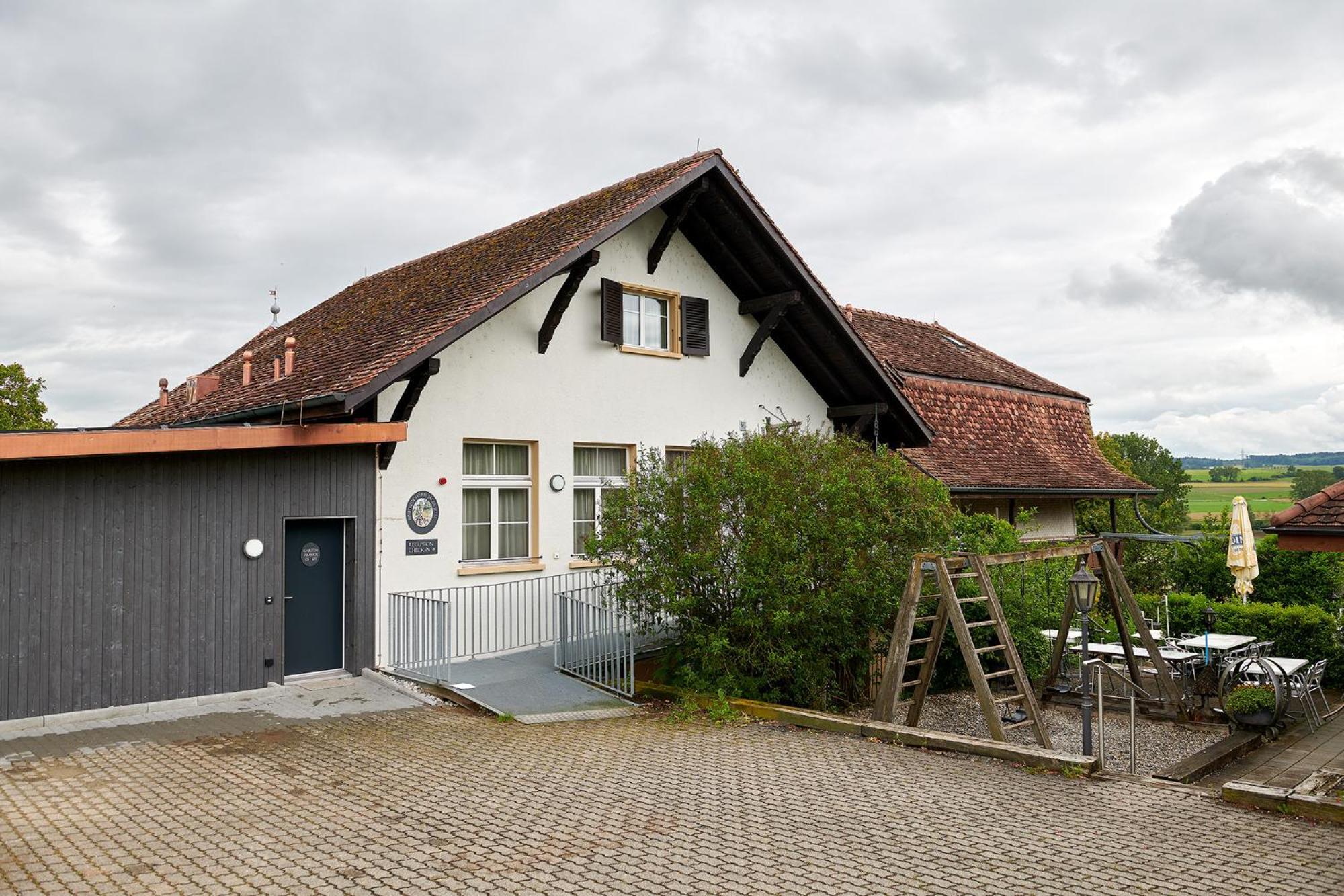 Hotel Jaeger Jeuss - Murten - Self-Check-In Esterno foto